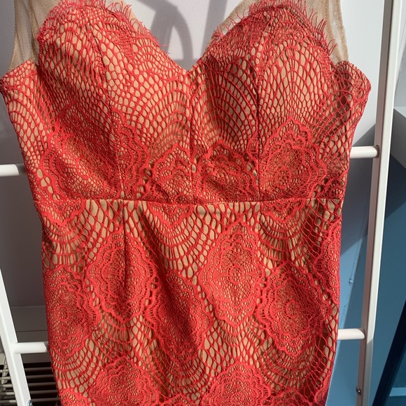 Coral Lace Bodycon Dress Akira Black Label Size S - Picture 4 of 6